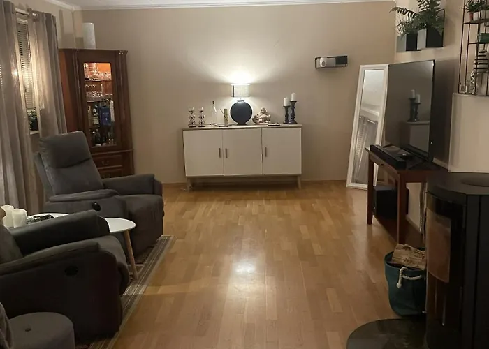 Apartment, Main Floor Апартаменты *