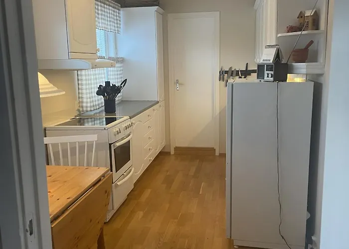 Apartment, Main Floor Апартаменты *